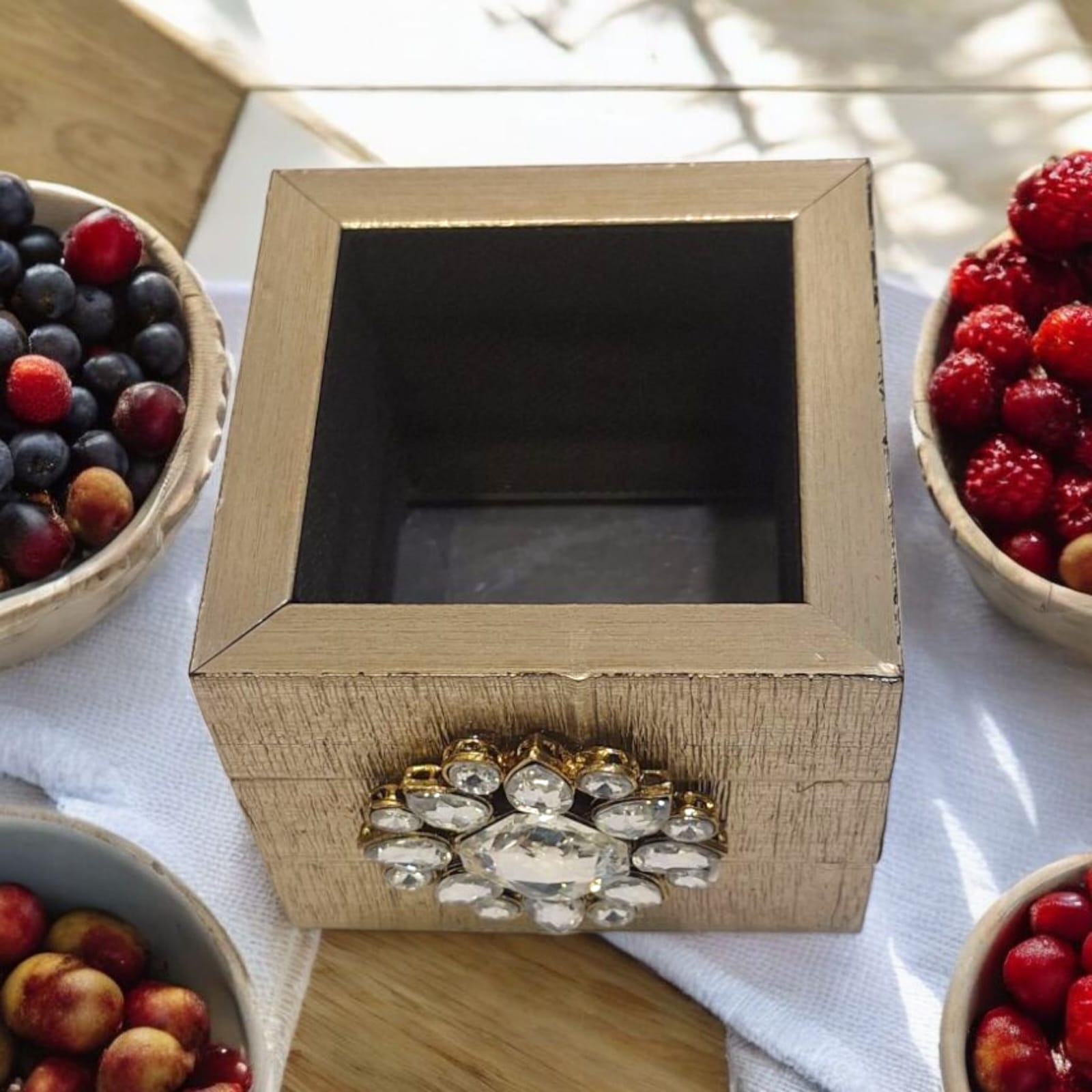 /storage/photos/1/cutlery stands/silver cutlery stand top single.jpg